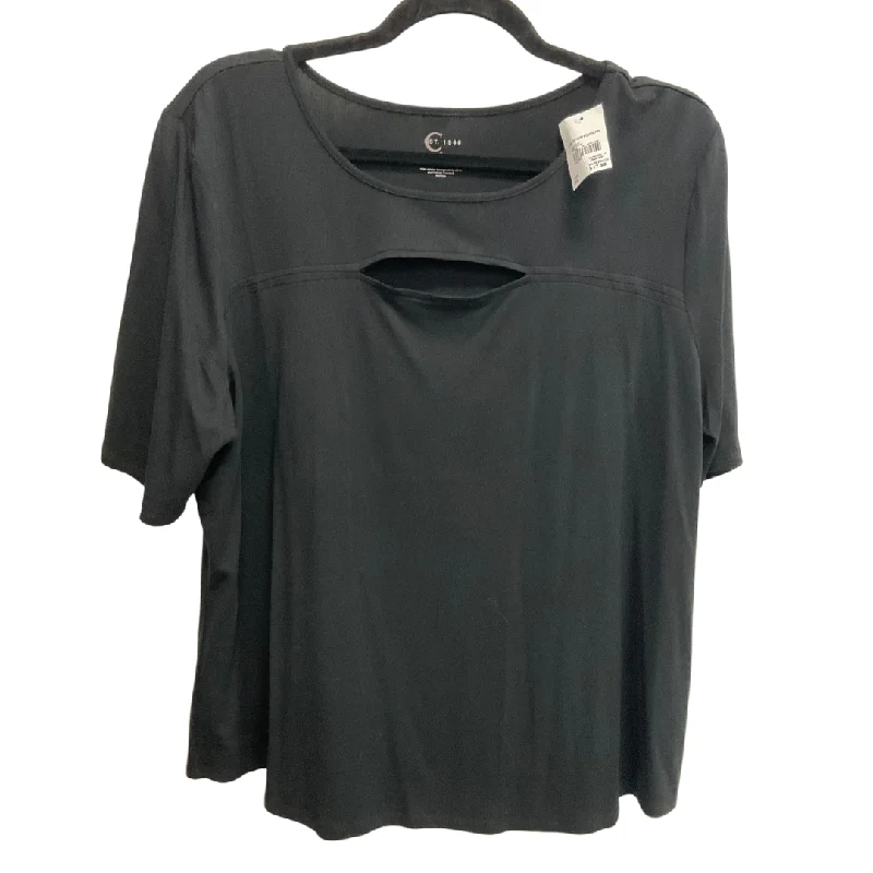 short sleeve t-shirt with subtle patterns -Top Short Sleeve By Cato In Black, Size: Xl