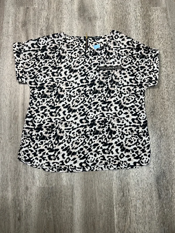 cute short sleeve t-shirt for kids -Top Short Sleeve By Roz And Ali In Animal Print, Size: L