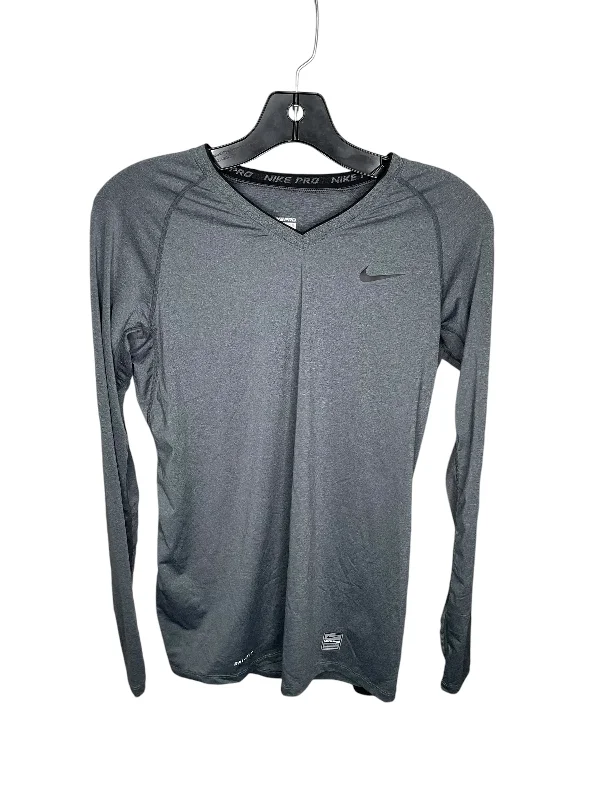 high-quality short sleeve polo shirt -Athletic Top Long Sleeve Crewneck By Nike In Grey, Size: M