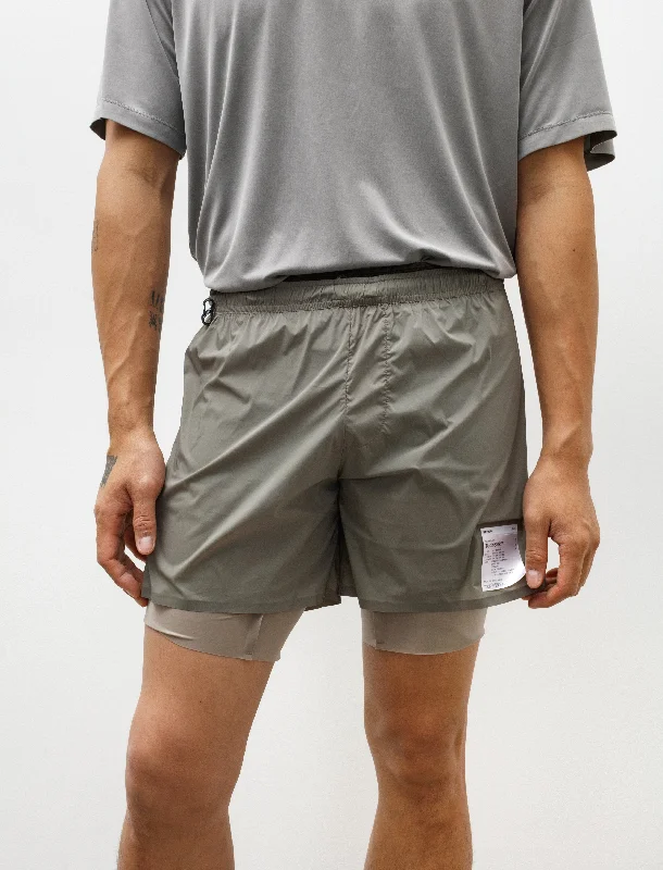 men’s work chinos -Techsilk 8" Shorts Vetiver